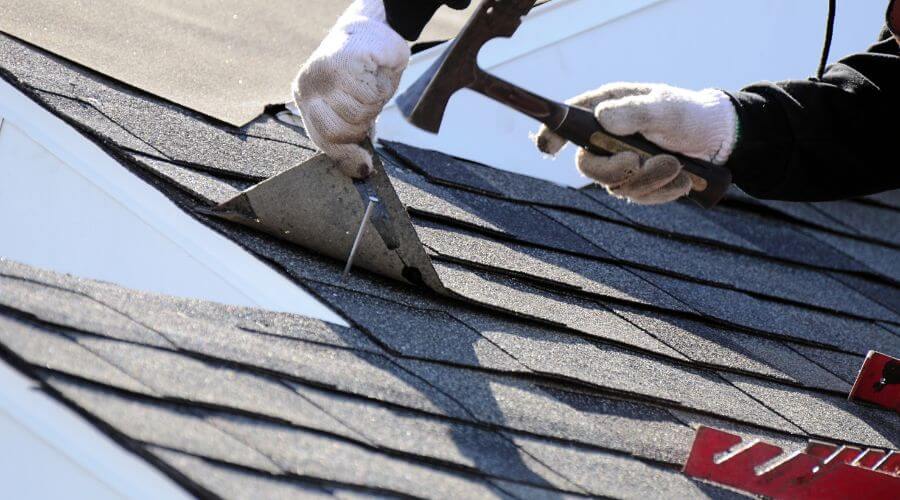 Professional Flat Roofing Installation in Adamsville, TN